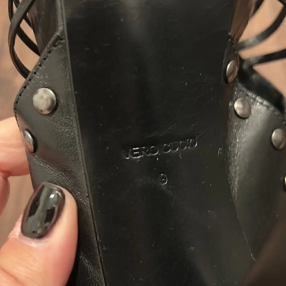 Pour La Victoire Black Leather Platform High Heels, Size 9